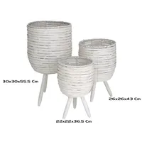 set de 3 maceteros de fibra trenzada blanca con patas de madera y forro plástico, estilo moderno y natural, perfectos para plantas en casa o terraza techada